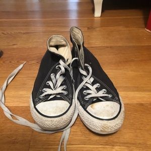 Black high top converse